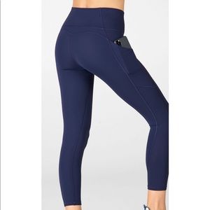 Fabletics Oasis Capri